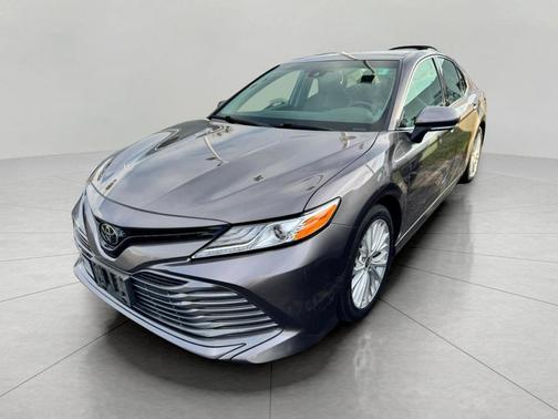2020 Toyota Camry XLE