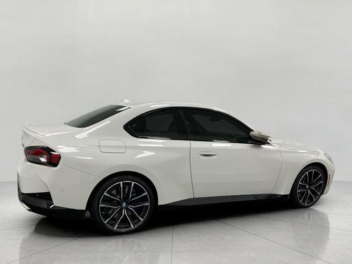 2024 BMW M240 i xDrive