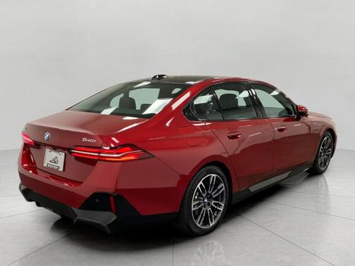 2024 BMW 540 i xDrive