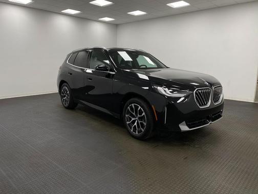 Black Sapphire Metallic 2026 BMW X3 30 xDrive