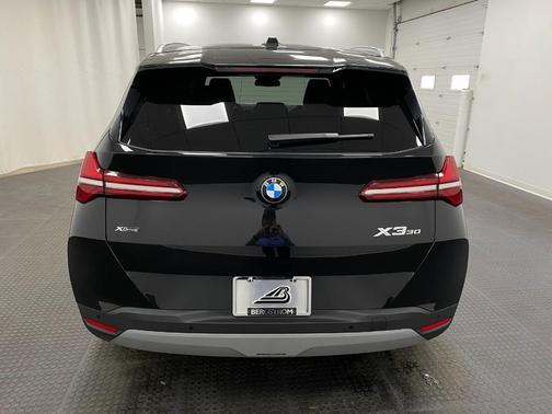 Black Sapphire Metallic 2026 BMW X3 30 xDrive