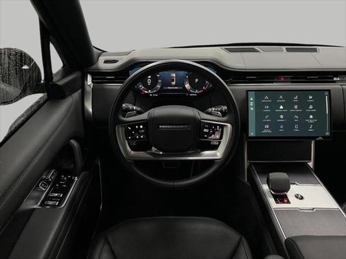 2024 Land Rover Range Rover P530 SE