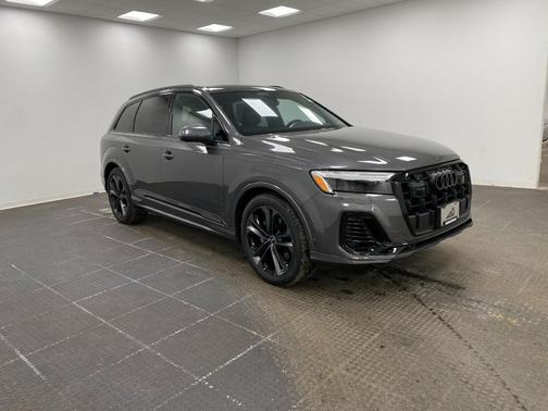 2026 Audi Q7 55 Premium Plus