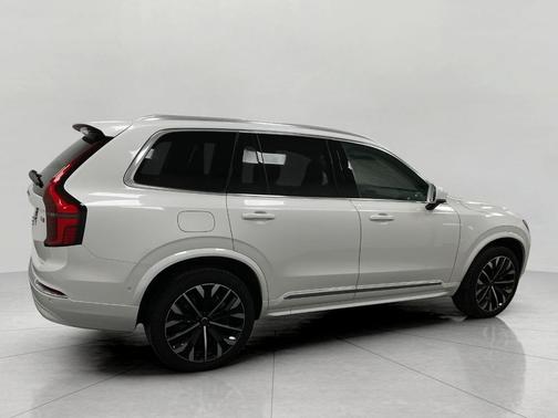 2026 Volvo XC90 Ultra, B6 AWD Gas (mild hybrid), Gasoline, Bright, 7 Seats