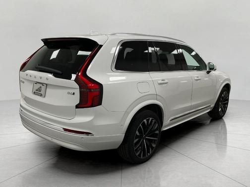 2026 Volvo XC90 Ultra, B6 AWD Gas (mild hybrid), Gasoline, Bright, 7 Seats