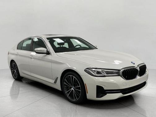 2023 BMW 530 i xDrive