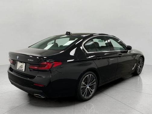 2022 BMW 530 i xDrive