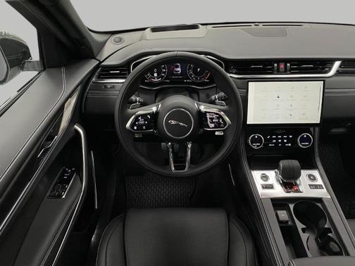 2026 Jaguar F-PACE P250 R-Dynamic S