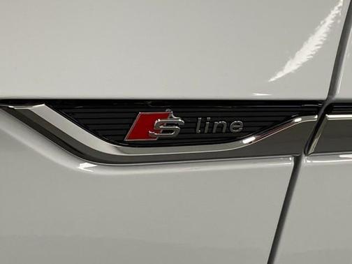 2024 Audi A5 Sportback S line Premium