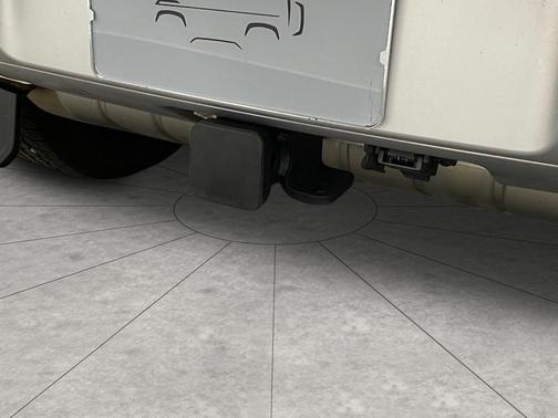 2023 Land Rover Defender 110 S