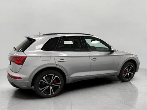 2025 Audi Q5 45 S line Premium Plus
