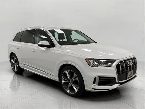 2021 Audi Q7 55 Prestige