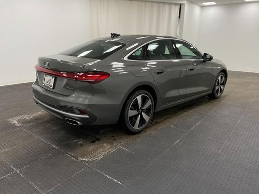 2025 Audi A5 Premium TFSI quattro S tronic
