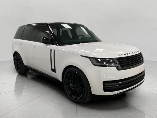 2024 Land Rover Range Rover P530 SE