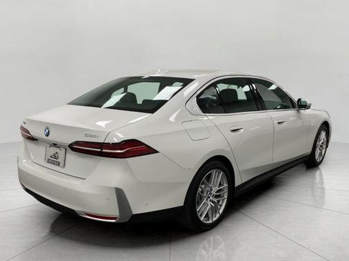 2024 BMW 530 xDrive