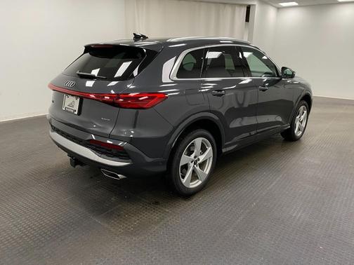 2025 Audi Q5 Premium Plus