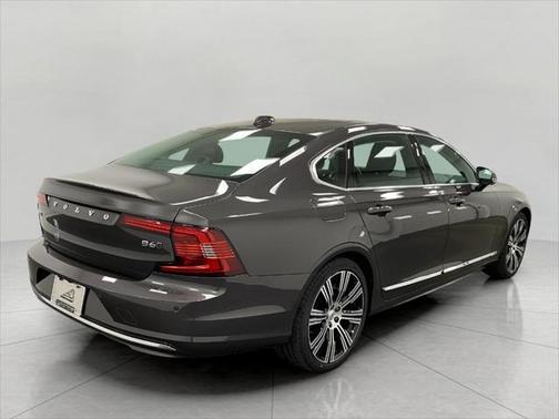 2024 Volvo S90 B6 Ultimate