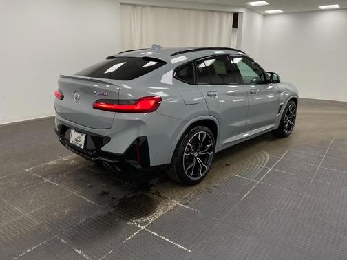 2023 BMW X4 M AWD
