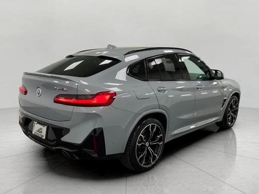 2023 BMW X4 M AWD