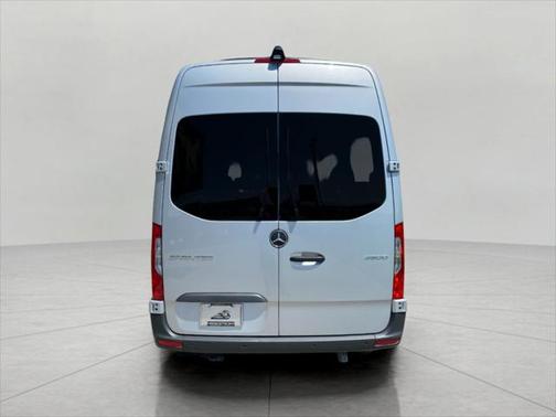 2024 Mercedes-Benz Sprinter 2500 Standard Roof