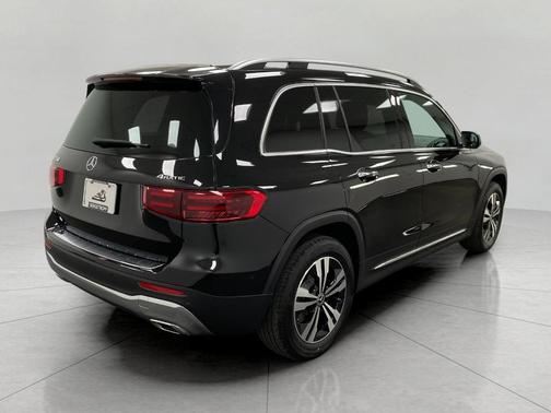 2025 Mercedes-Benz GLB 250 4MATIC