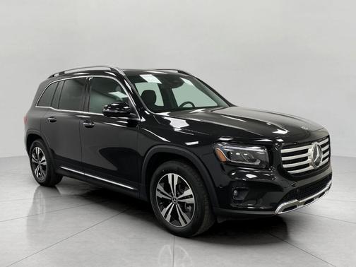 2025 Mercedes-Benz GLB 250 4MATIC