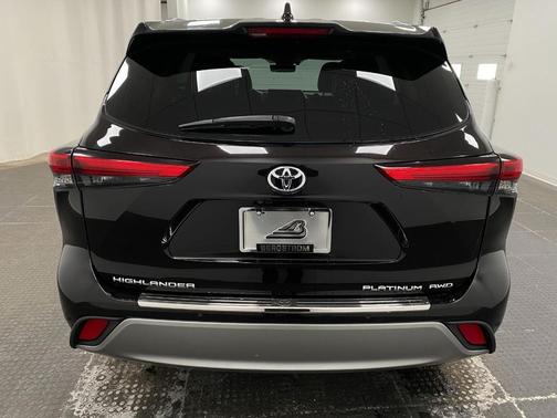 2020 Toyota Highlander Platinum