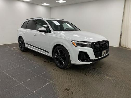 2026 Audi Q7 55 Premium Plus