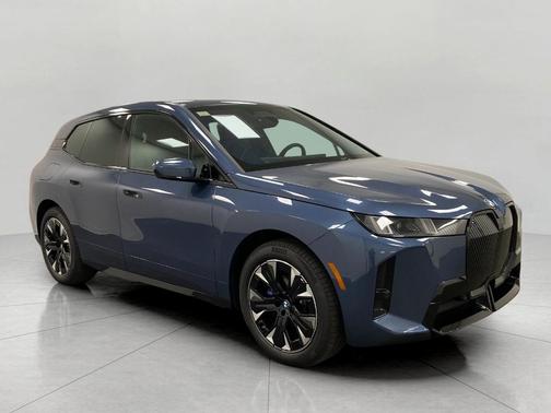 2026 BMW iX xDrive45
