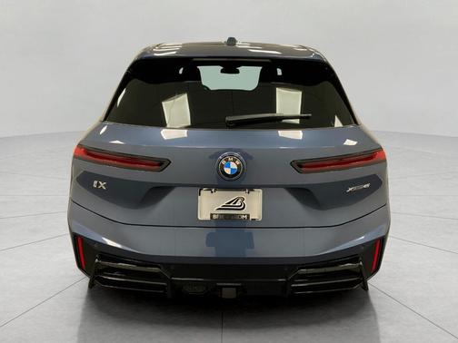 2026 BMW iX xDrive45