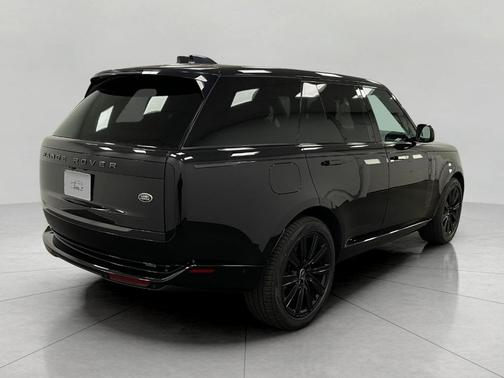 2023 Land Rover Range Rover P400 SE