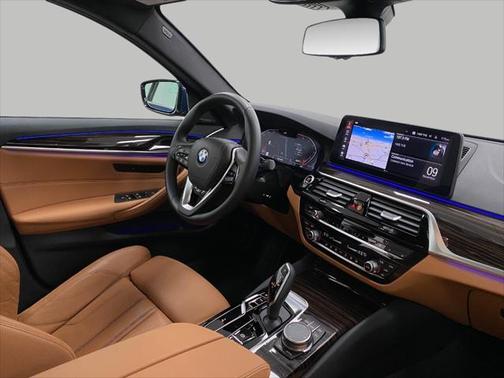 2023 BMW 530 i xDrive