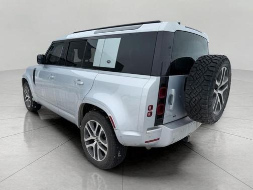 2022 Land Rover Defender 110 XS Edition