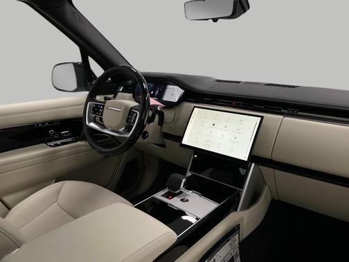 2025 Land Rover Range Rover SUV