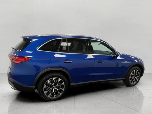 2025 Mercedes-Benz GLC 350e Base