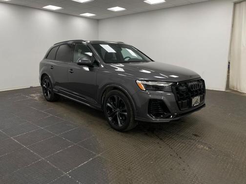 2026 Audi Q7 55 Premium Plus