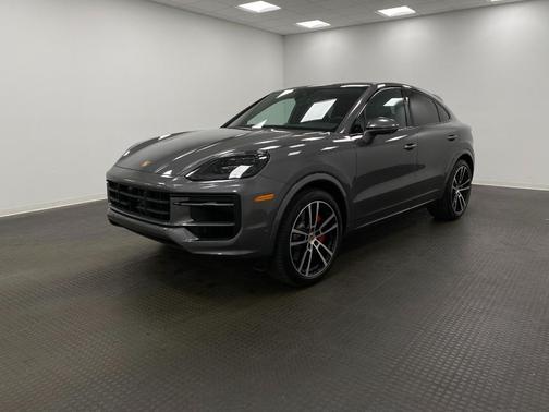 2025 Porsche Cayenne S