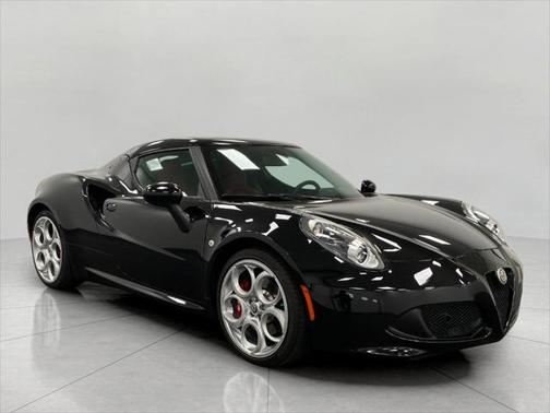 2017 Alfa Romeo 4C Base