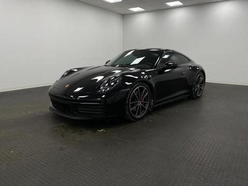 2020 Porsche 911 Carrera 4S