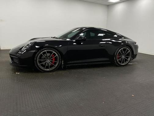 2020 Porsche 911 Carrera 4S