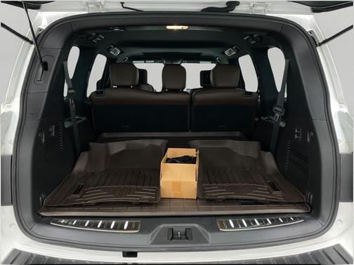 2022 Nissan Armada Platinum 4WD