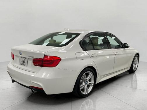 2018 BMW 340 340i Sedan