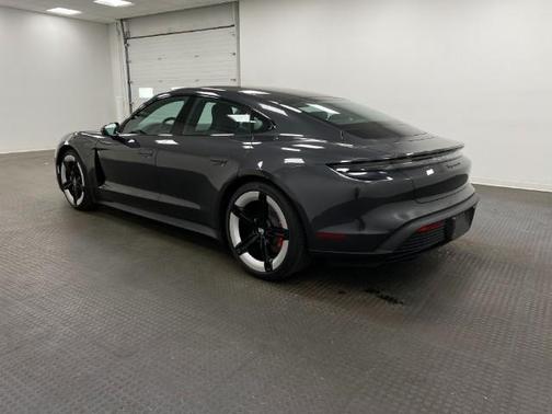 2025 Porsche Taycan 4S