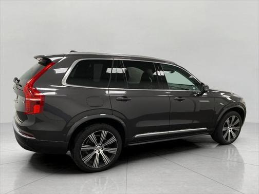 2023 Volvo XC90 B6 Ultimate 6-Seater