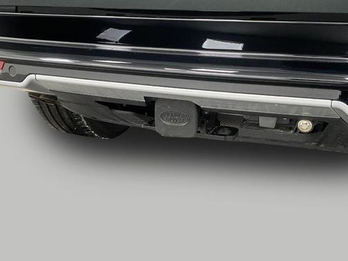 2026 Land Rover Range Rover P530 SE