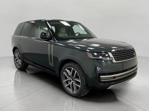 2026 Land Rover Range Rover P530 SE