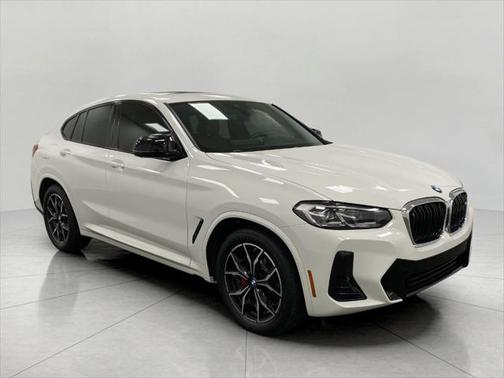 2023 BMW X4 M40i