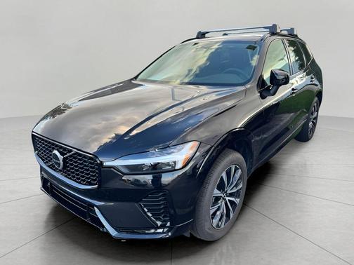 2025 Volvo XC60 B5 Core