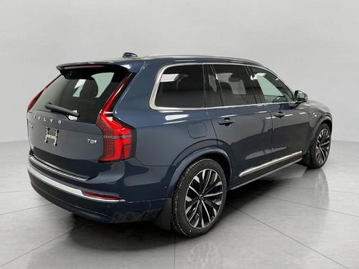 2026 Volvo XC90 Plug-In Hybrid Ultra, T8 AWD, Electric/Gasoline, Bright, 7 Seats