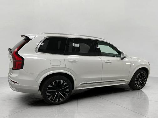 2026 Volvo XC90 Plug-In Hybrid Ultra, T8 AWD, Electric/Gasoline, Bright, 7 Seats